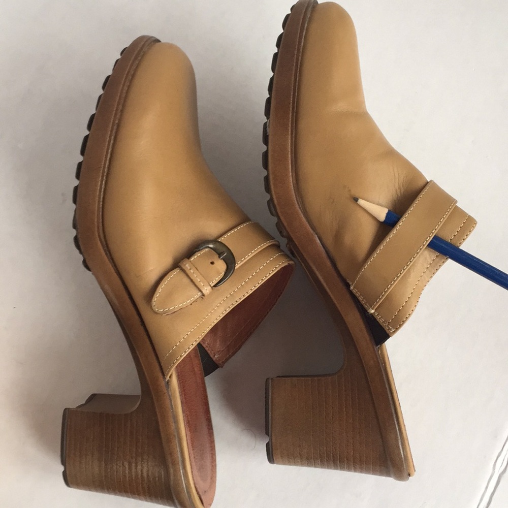 Dansko Clogs Slip On Tan Clogs Size 41 - image 5